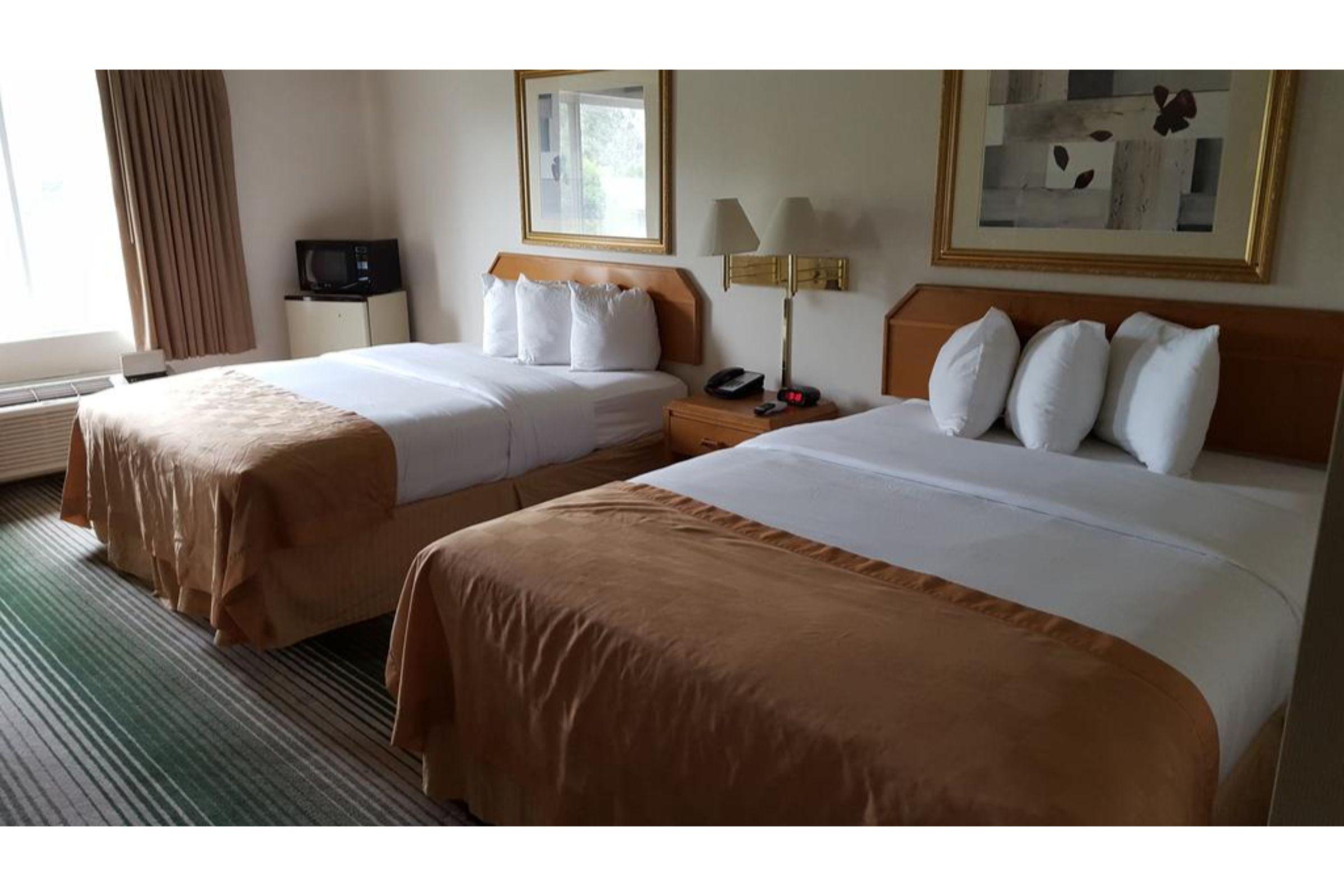 Rodeway Inn Central Colorado Springs Bagian luar foto