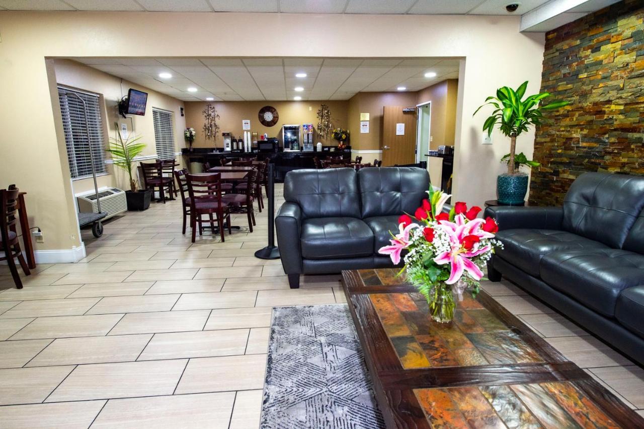 Rodeway Inn Central Colorado Springs Bagian luar foto